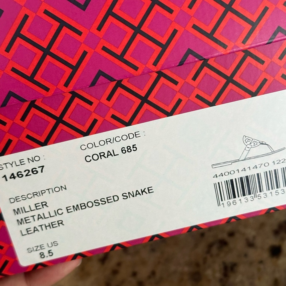 New Tory Burch METALLIC EMBOSSED SNAKE
LEATHER - Picture 6 of 7